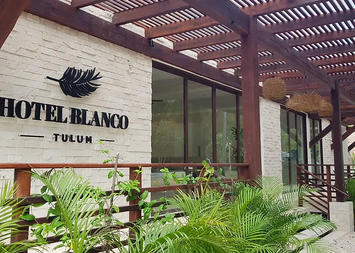 Hotel Living Bloom Concept Hotel Tulum (Adults Only) 3*
